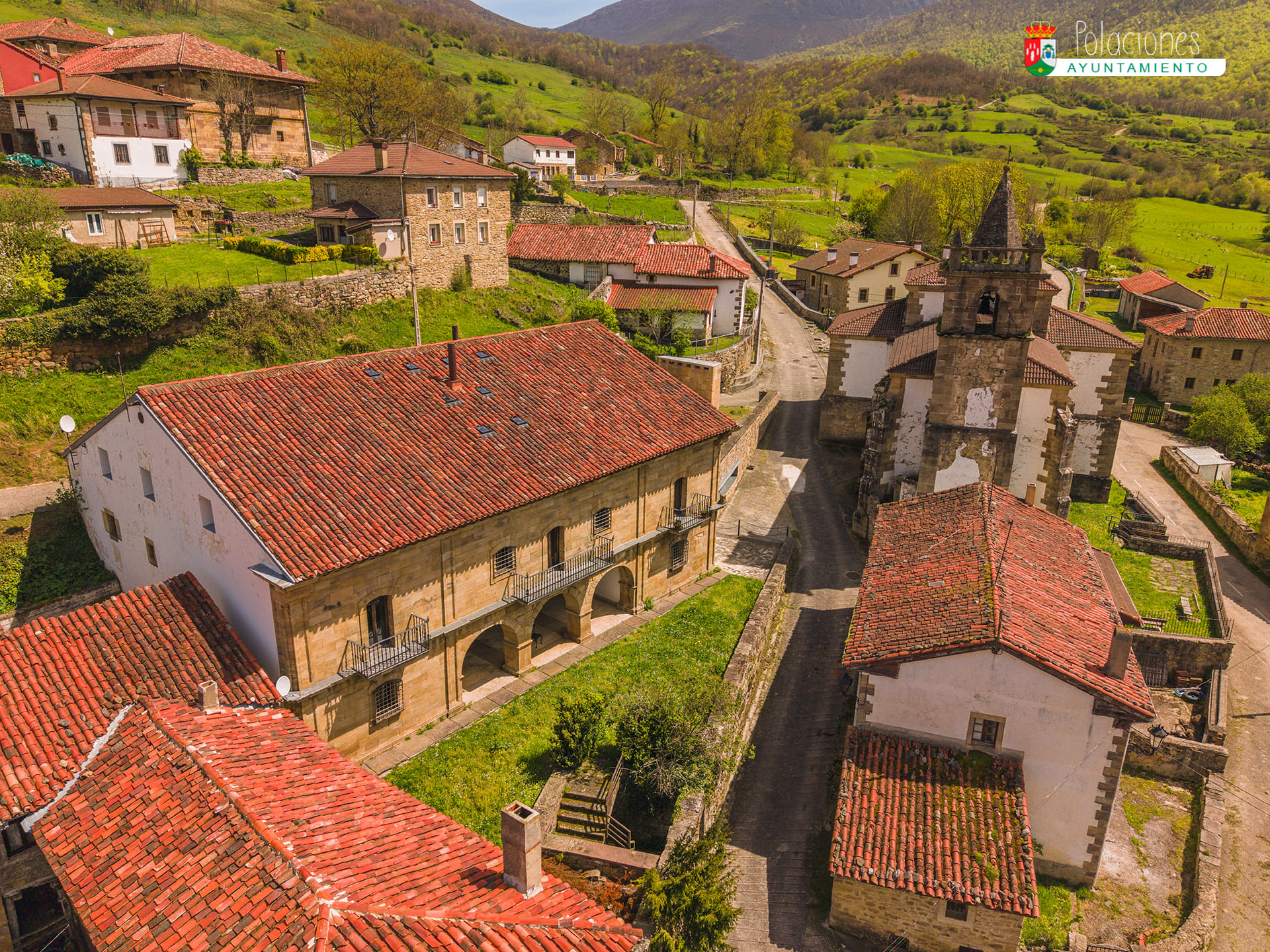 Casa Rectoral e Iglesia de la Natividad