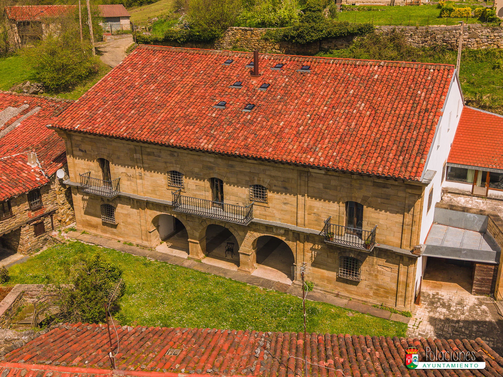 Casa del Arzobispo o de la Coronela (Casa Rectoral) Puente Pumar